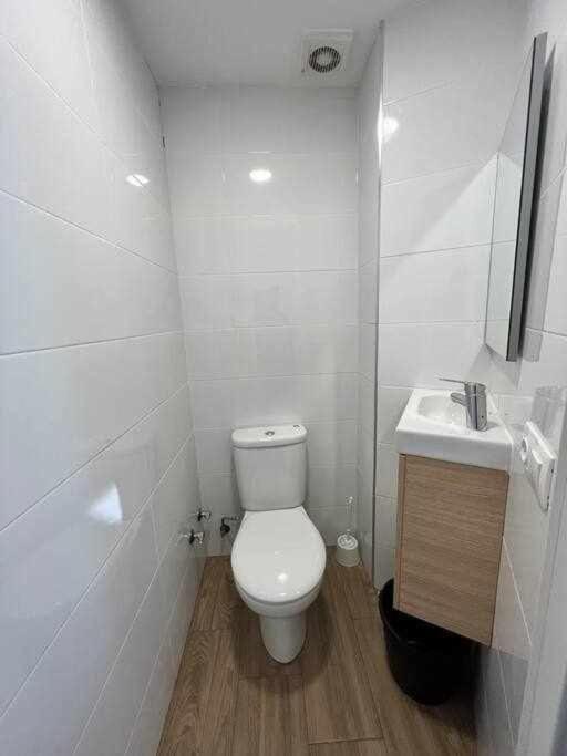Little Rest America, Zona Media 4 Pax, Garaje Wifi Monachil Bagian luar foto
